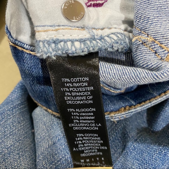 WHBM The Slim Crop Embroidered Jeans Sz 6 - Picture 8 of 8